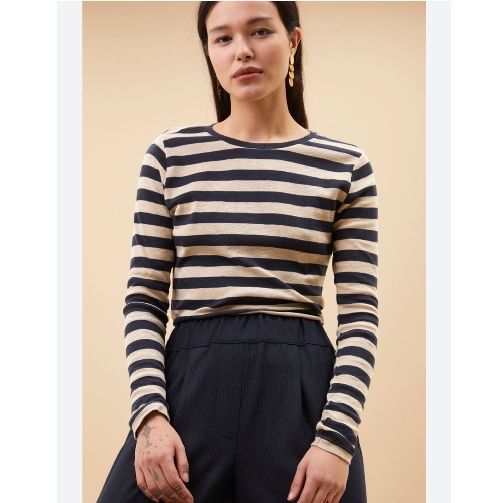 NEW J.Crew Women’s Stripe Perfect Fit Long Sleeve Top With Shoulder Buttons XXS - Picture 3 of 8
